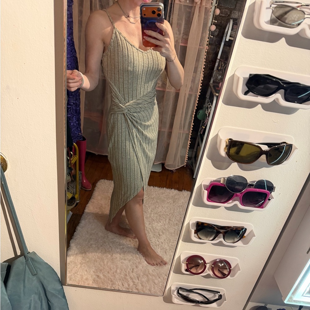 💕 gray dress/sweater set - Picture 3 of 3